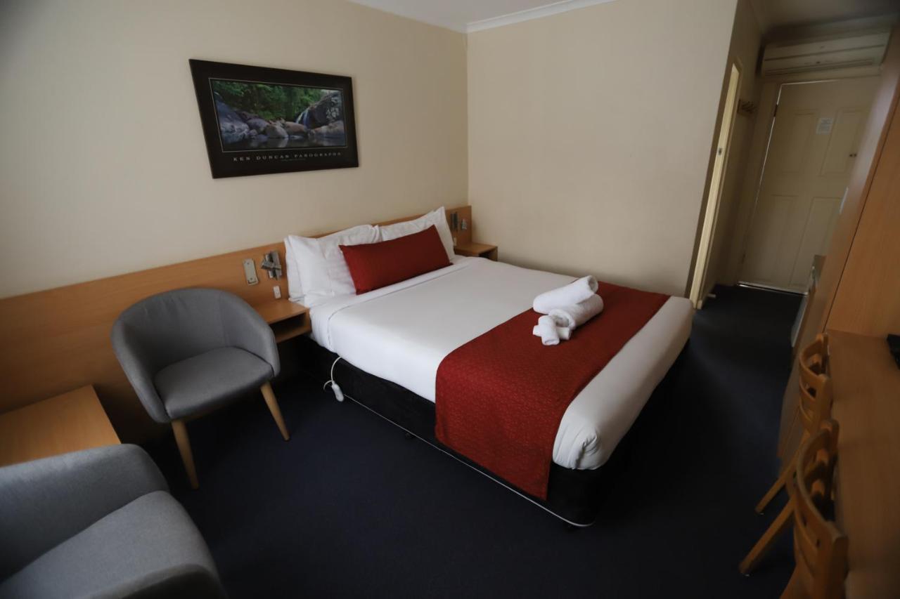 Townhouse Motel Cowra Εξωτερικό φωτογραφία