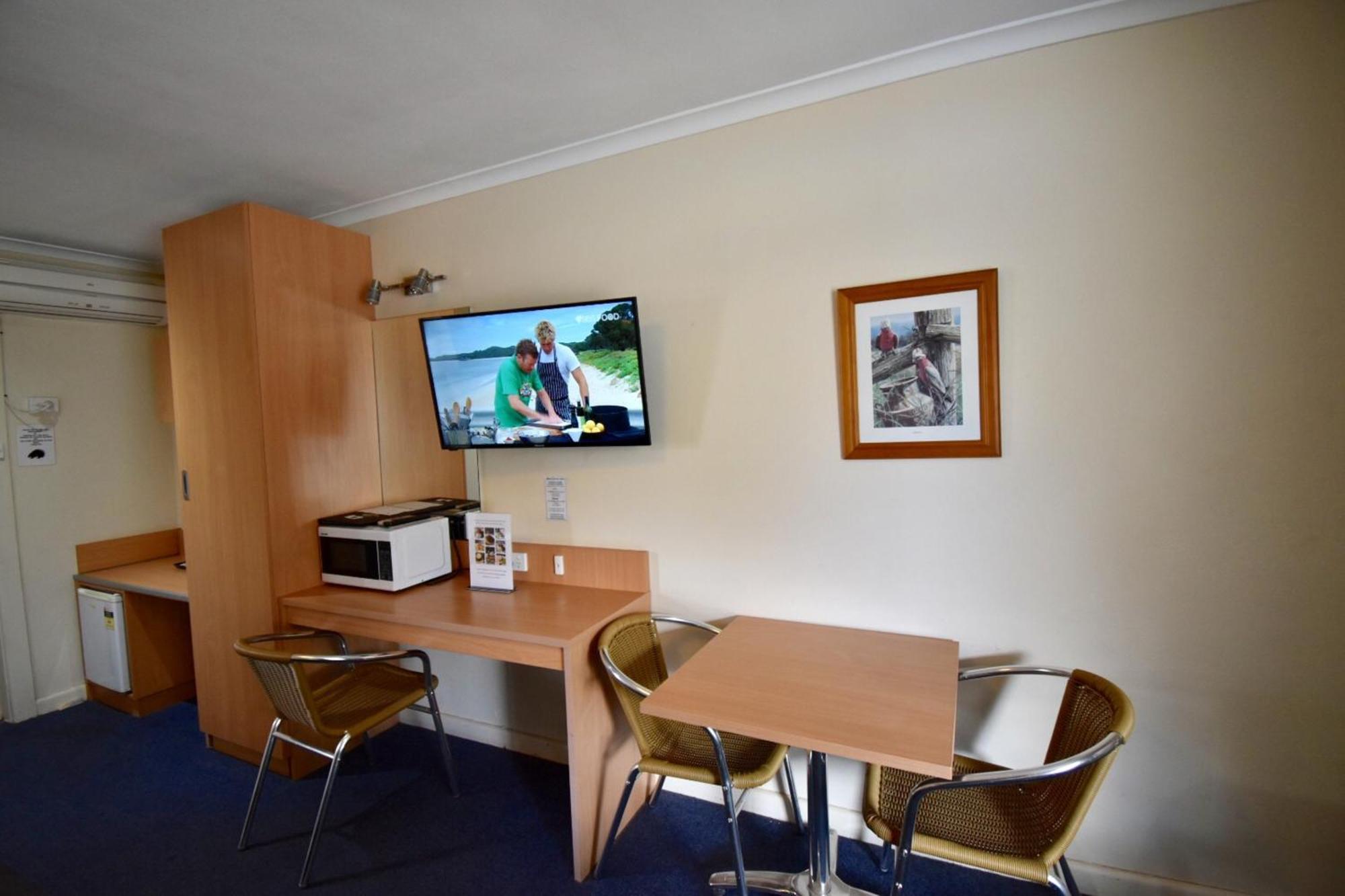 Townhouse Motel Cowra Δωμάτιο φωτογραφία