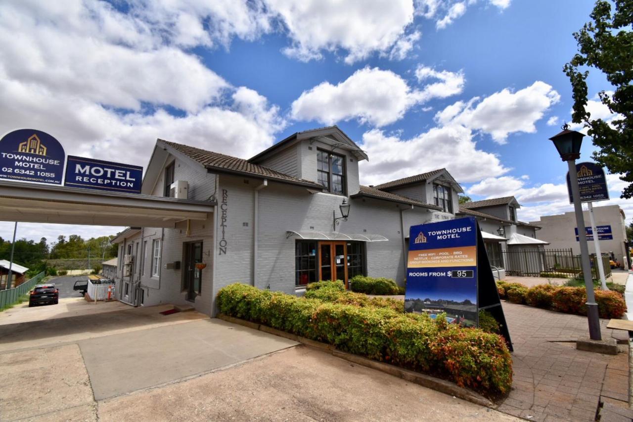 Townhouse Motel Cowra Εξωτερικό φωτογραφία